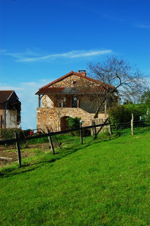 Bed and Breakfast Ferme De La Corbette Клюни Экстерьер фото